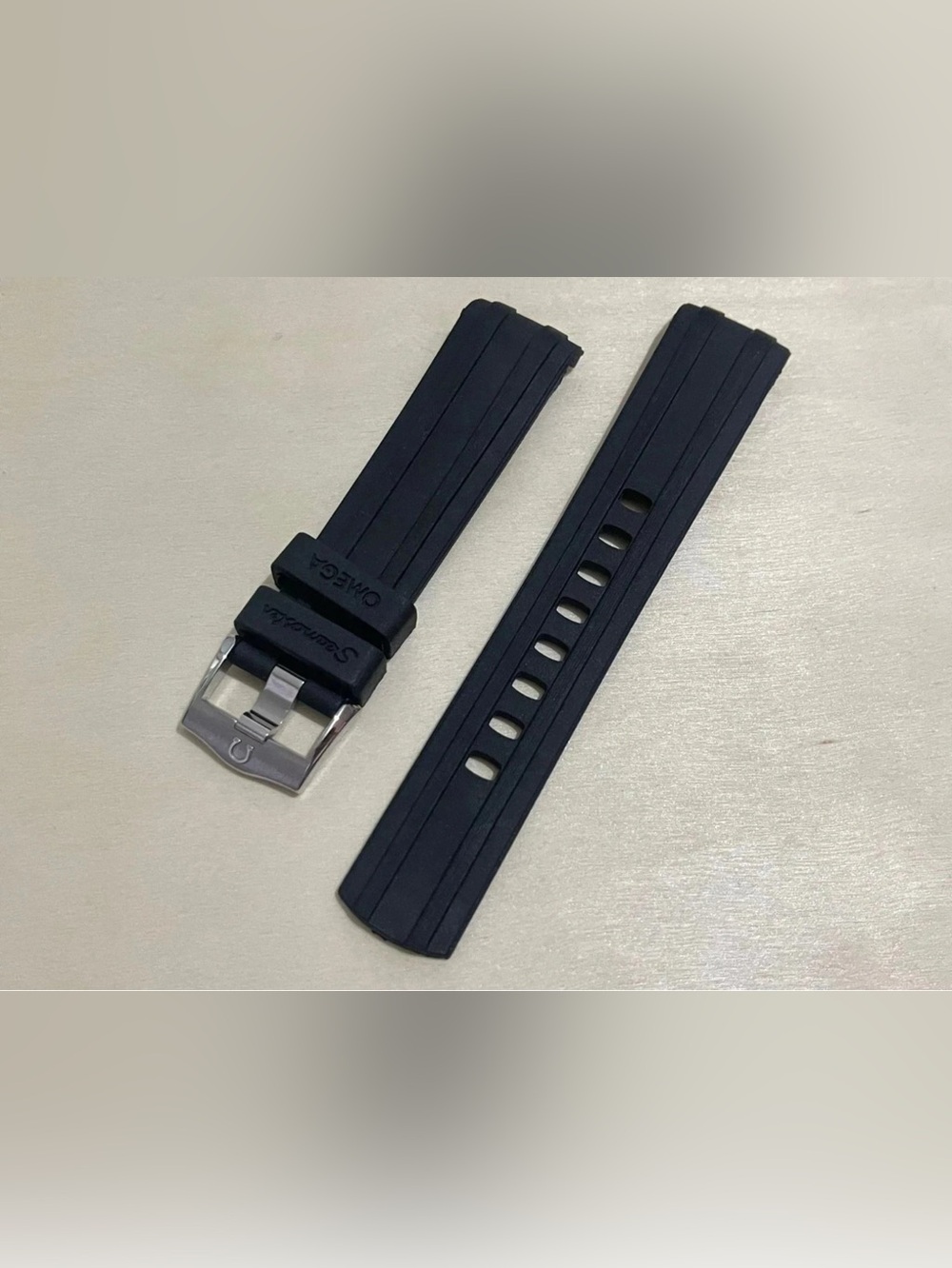 Rubber Silicone Curved Strap for  Seamaster Pro Size 20mm,22mm